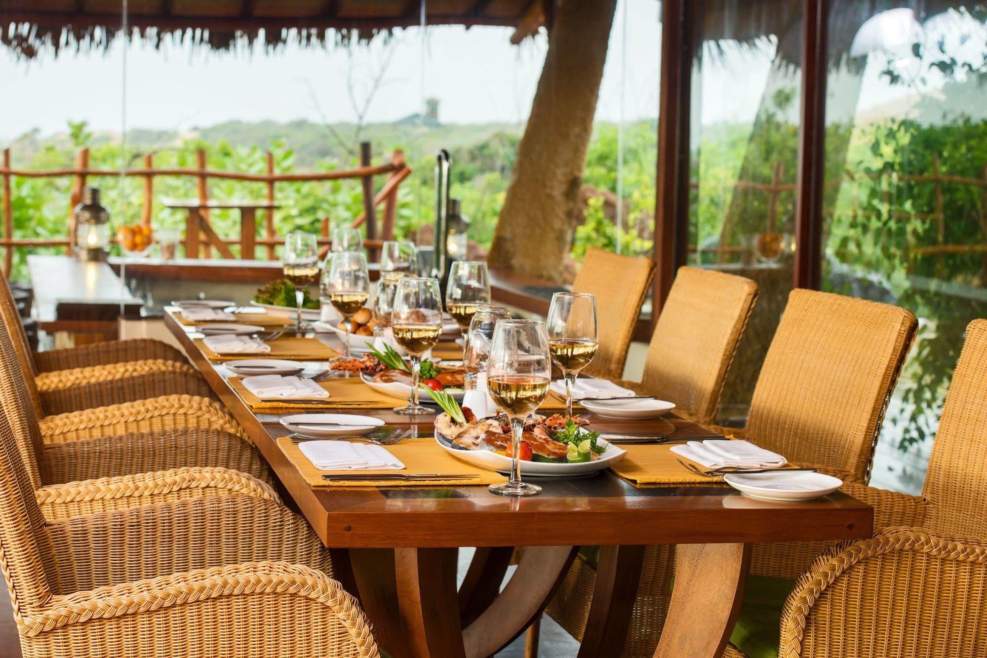 Uga Chena Huts Hotel Yala Exterior photo
